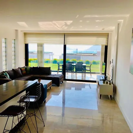 Marina Premium 公寓 博德鲁姆